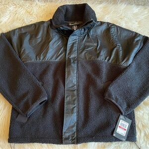 Women’s Under Armor Jacket Size XS!